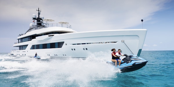 Entourage Yacht For Charter