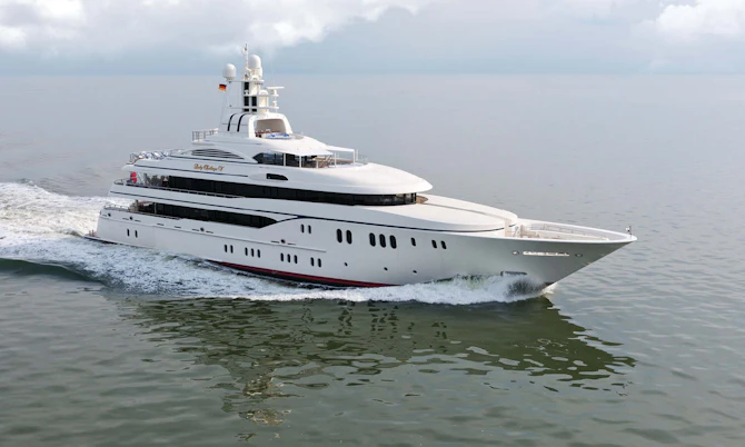 Lurssen LADY KATHRYN V - Luxury Yacht