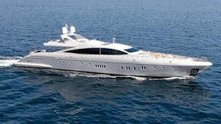 STARBURST-INCOGNITO-luxury-yacht
