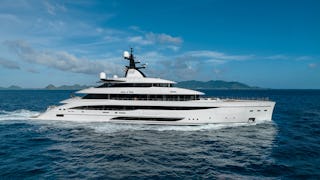 AMOR A VIDA Yacht Charter