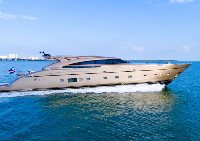 FIVE WAVES Yacht For Sale