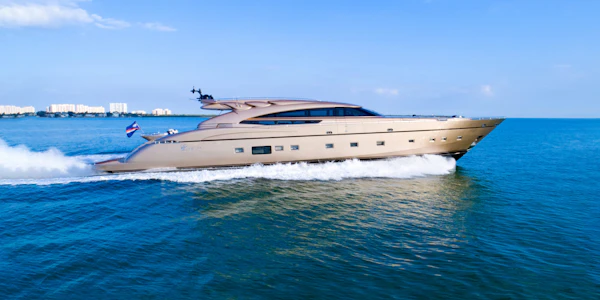 FIVE WAVES Yacht for sale