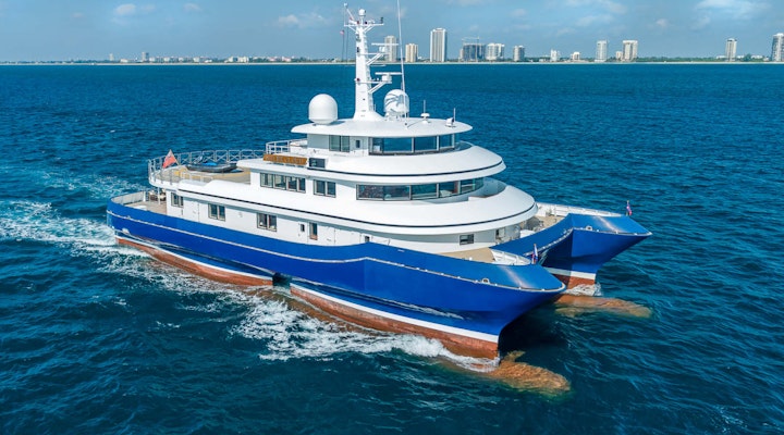 Silver Cloud Yacht For Sale Silver Cloud Yacht Moran