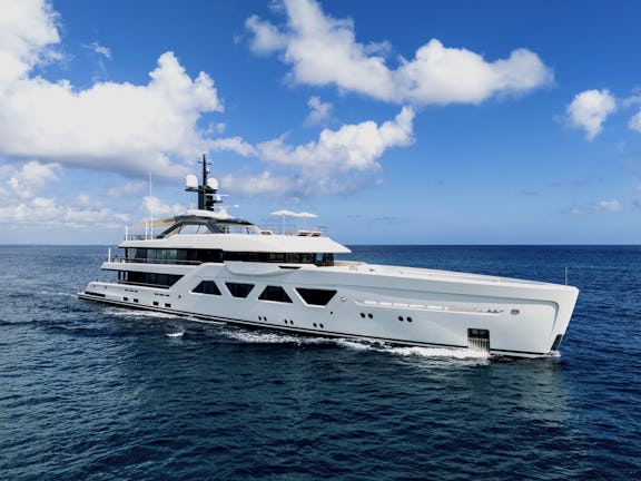 MEMORIES AMELS 60 Yacht for Charter