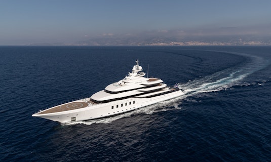 The Lurssen Madsummer is the height of fashionable superyachting