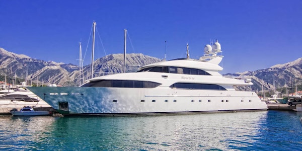 Mona Liza luxury yacht for sale and Charter