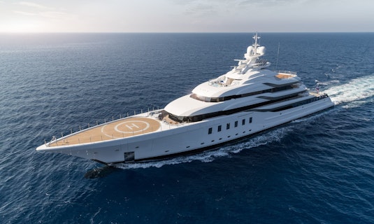 fiberglass yacht construction Lurssen MADSUMMER For Charter Profile