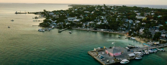 Your Bahamas yacht charter starts with Moran