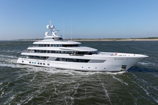 Royal Hakvoort ASIA Delivered